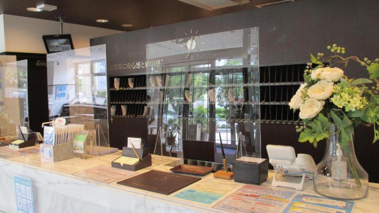 Toyoko Inn Naha Omoromachi Ekimae Bagian luar foto