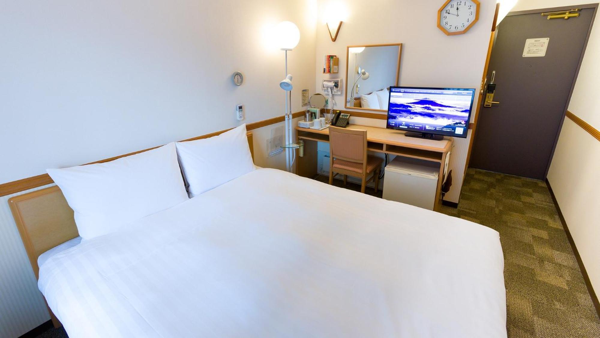 Toyoko Inn Naha Omoromachi Ekimae Ruang foto